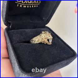 10k solid gold English Lion head antique ring Vintage Preowned