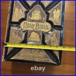 1800's vintage APOCRYPHA Antique bible 1882 family pictorial 2500 RARE 1800's vintage APOCRYPHA Antique bible 1882 family pictorial 2500 RARE