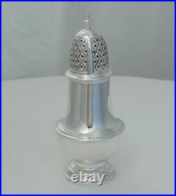 5 ¾ Vintage English Georgian Style Silver Caster, London 1971, 146mm, 94g