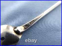 A Vintage Sterling Silver Old English Mote Spoon. Edinburgh 1938