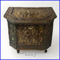 ANTIQUE 19c VINTAGE ENGLISH EMBOSSED BRASS REPOUSSE STORAGE Rolling Log Box Lrg