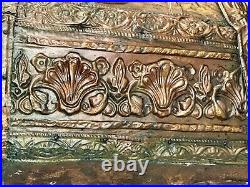 ANTIQUE 19c VINTAGE ENGLISH EMBOSSED BRASS REPOUSSE STORAGE Rolling Log Box Lrg