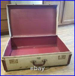 Antique MAY FAIR ENGLAND Steamer Trunk Case Travel Luggage Vintage Home Decor
