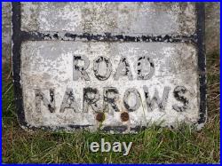 Antique Rare Traffic Sign Road Narrows Reflective Cats Eye Franco Cast Metal Old