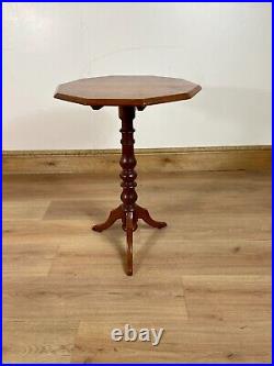 Antique Vintage Oak Plank Tilt Top Tripod Wine Side Lamp Or Supper Table