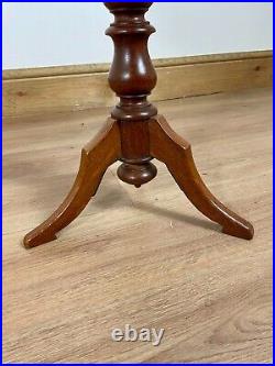 Antique Vintage Oak Plank Tilt Top Tripod Wine Side Lamp Or Supper Table