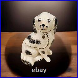 Antique Vintage Pair Of Staffordshire Dogs Figurines Male And Female