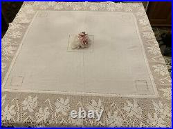 Antique/Vintage Tablecloth 11 Deep Crochet Lace Edge Daffodills Mary Card