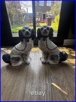 Blue And White Ceramic Staffordshire Dog. English Antique Vintage 1920s Decor