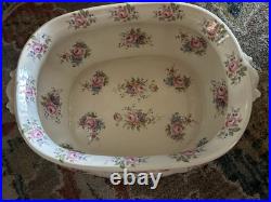 Early 20th Century English Painted Porcelain Foot Bath Bowl
