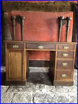 English Antique Medium Oak Vintage Pedestal Black Leather Writing Desk c1900's