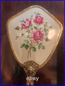 English Hair Brush Clothes And Clothes Hair Brush. Vintage or Antique NEW