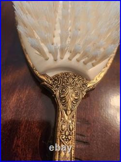 English Hair Brush Clothes And Clothes Hair Brush. Vintage or Antique NEW