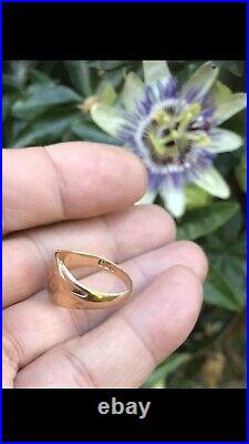 English Sheffeild Antique Or Vintage Solid 18ct Or Carat Yellow Gold Signet Ring