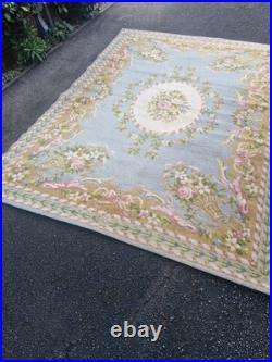 English Vintage Country House Wool Rug