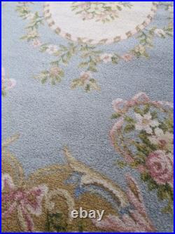 English Vintage Country House Wool Rug