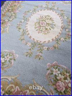 English Vintage Country House Wool Rug
