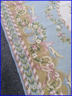 English Vintage Country House Wool Rug