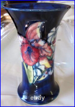 Fine Antique / Vintage English Moorcroft Floral Vase Estate Find