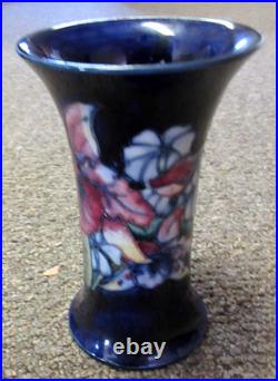 Fine Antique / Vintage English Moorcroft Floral Vase Estate Find