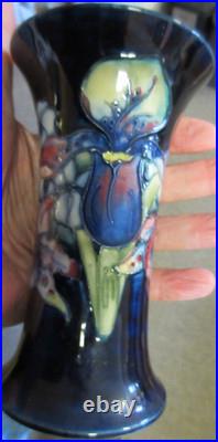 Fine Antique / Vintage English Moorcroft Floral Vase Estate Find