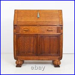 Good Quality Vintage English Oak Bureau with Storage C. 1930s