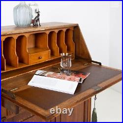 Good Quality Vintage English Oak Bureau with Storage C. 1930s