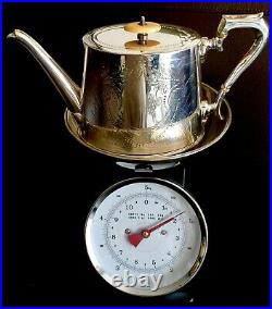 Large Ornate Vintage / Antique English Lee & Wigfull Silver Plated Teapot (800g)