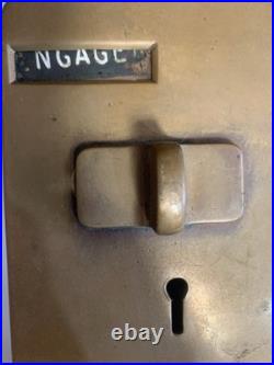 PYX PATENT penny operated public toilet door lock No Keys (1)