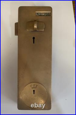 PYX PATENT penny operated public toilet door lock No Keys (2)