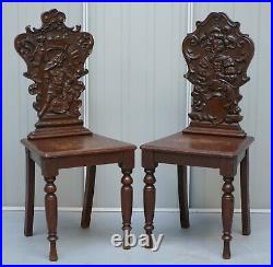 Pair Of Vintage English Oak Occasional Hall Chairs Depicting King & Gentleman