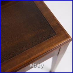 Small Vintage English Desk With Bankers Lamp 1920s