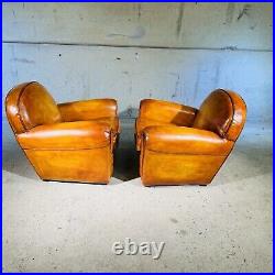 Stunning Pair of Vintage English Tan Leather Club Chairs Classic Design