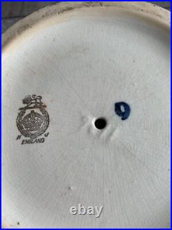 VINTAGE ANTIQUE English porcelain 2 handle decorative gilded vase circa1850-1900