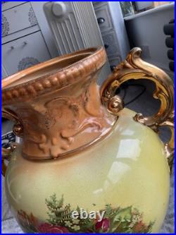 VINTAGE ANTIQUE English porcelain 2 handle decorative gilded vase circa1850-1900