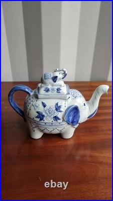 Vintage Antique Later Jugs/ Tea Pots