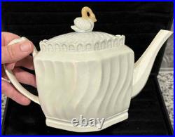 Vintage Antique Leeds Type Pearlware Swan Finial Fluted Tea Pot, c. 1800