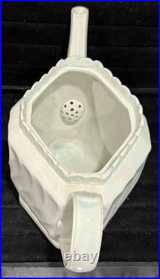 Vintage Antique Leeds Type Pearlware Swan Finial Fluted Tea Pot, c. 1800