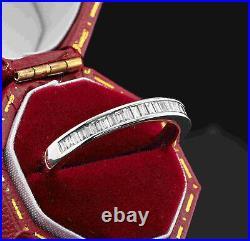 Vintage English. 65 Ct Double Diamond Twist 18 Kt ring