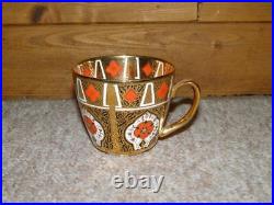 Vintage English Bone China Burtondale Imari 2 Mugs/Tankards Plus Cup & Saucer
