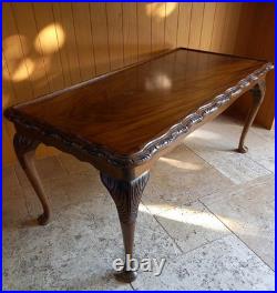 Vintage English traditional Carved Flamed Mahogany Coffee Table Queen Anne Legs