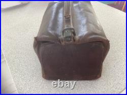 Vintage Finnegan Manchester English Leather -Doctor's case In need of TLC