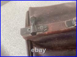 Vintage Finnegan Manchester English Leather -Doctor's case In need of TLC