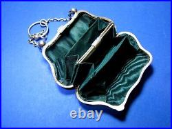 Vintage HENRY MATHEWS English. 925 Sterling Silver PURSE. Attractive Design