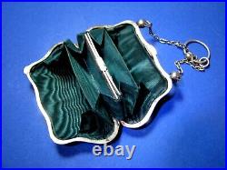 Vintage HENRY MATHEWS English. 925 Sterling Silver PURSE. Attractive Design