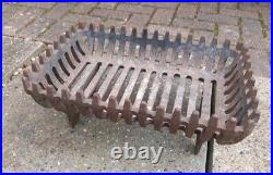 Vintage Old Antique Cast Iron Fire Grate Basket Olde English Cottage black Heavy