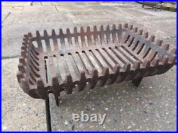 Vintage Old Antique Cast Iron Fire Grate Basket Olde English Cottage black Heavy