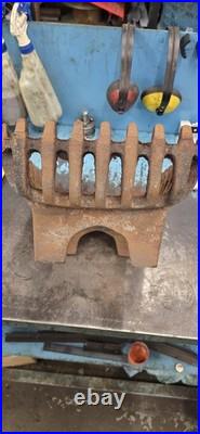 Vintage Old Antique Cast Iron Fire Grate Basket Olde English Cottage black Heavy