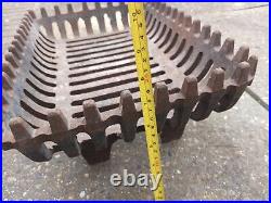 Vintage Old Antique Cast Iron Fire Grate Basket Olde English Cottage black Heavy