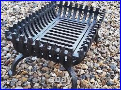 Vintage Old Antique Cast Iron Fire Grate Basket Olde English Cottage small 1900s
